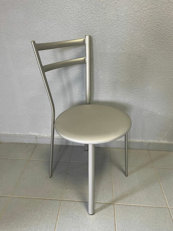 Tabouret de bar en métal – Image 2