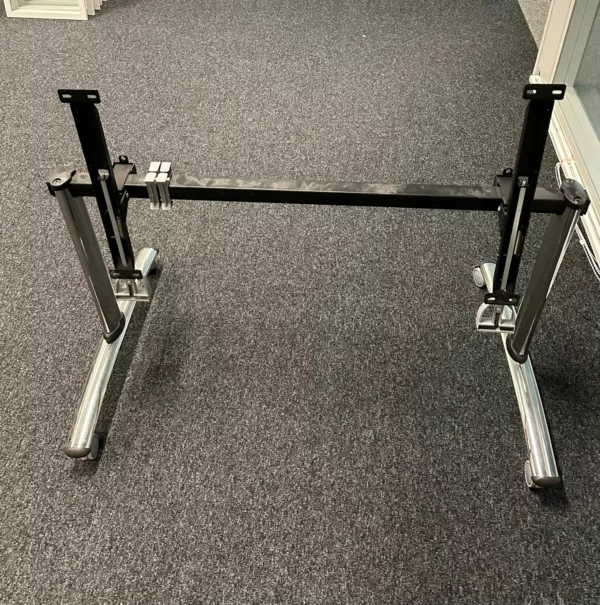 Plateau pour table avec structure inclinable – Image 2
