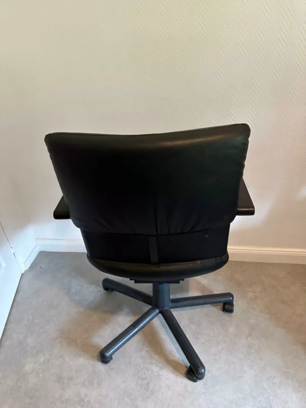 Fauteuil de direction par Mario Bellini – Image 3