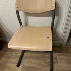 Jolie chaise scolaire