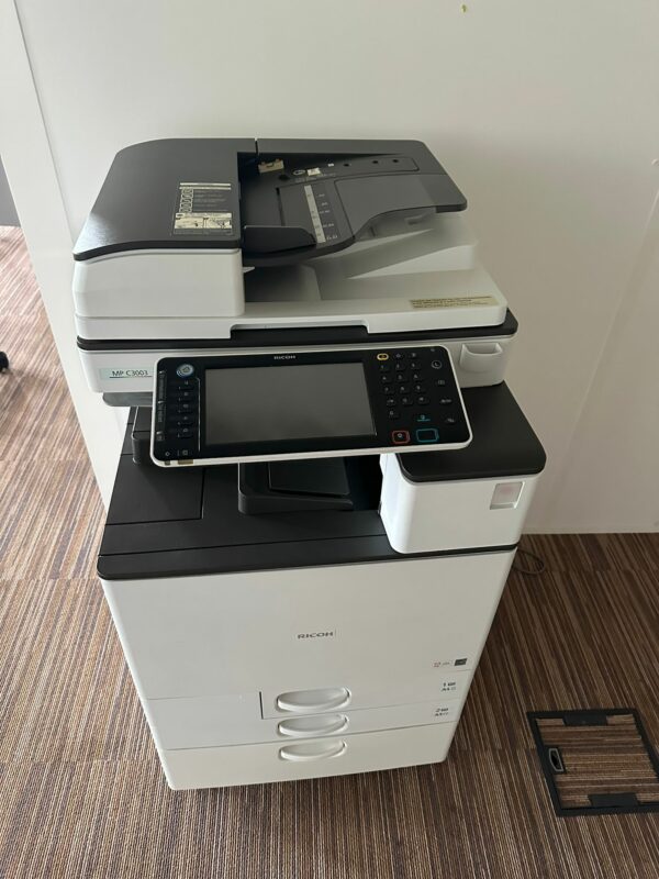 Photocopieur Professionnel RICOH MP C3003 – Image 2
