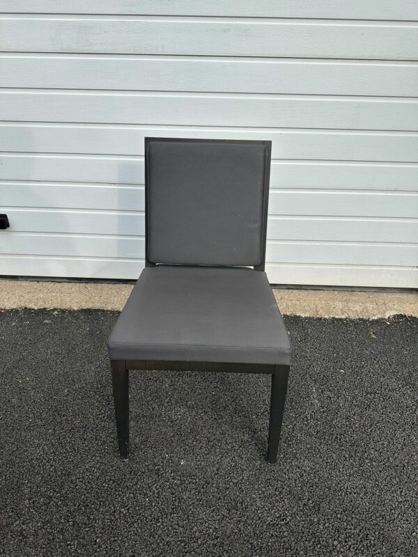 Chaise de haute qualité – Image 2