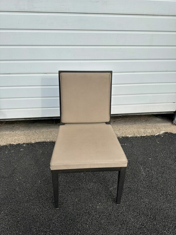 Chaise de haute qualité – Image 3