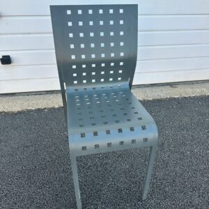 Chaise designer Mirandolina pour Zanotta par Pietro Arosio