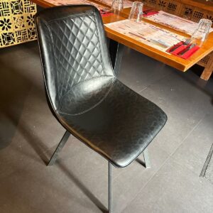 Jolie chaise noir