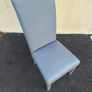 Chaise de salle à manger grise NEUVE