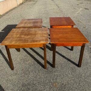 Belle table en bois alsacienne