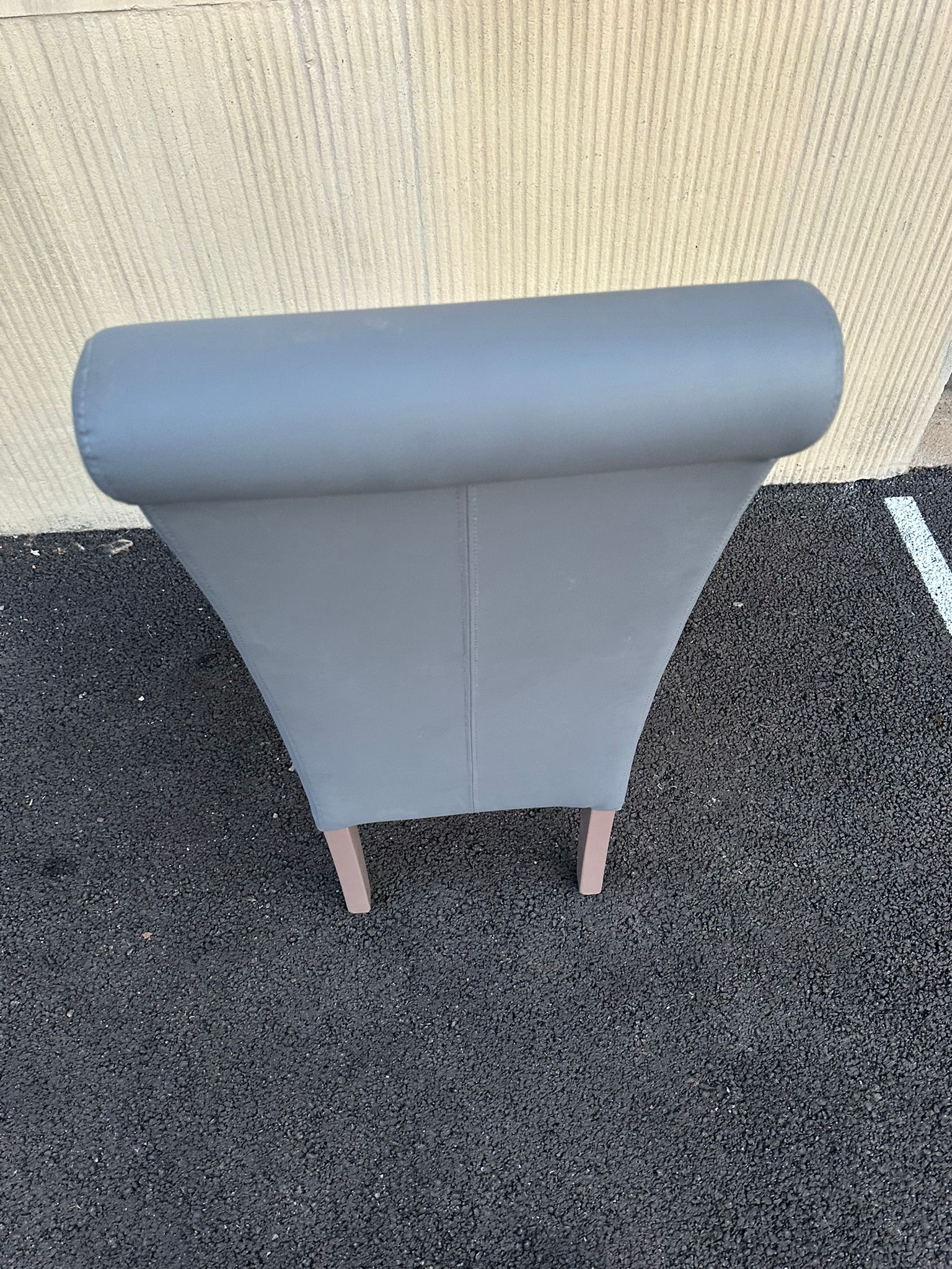 Chaise de salle à manger grise NEUVE – Image 3