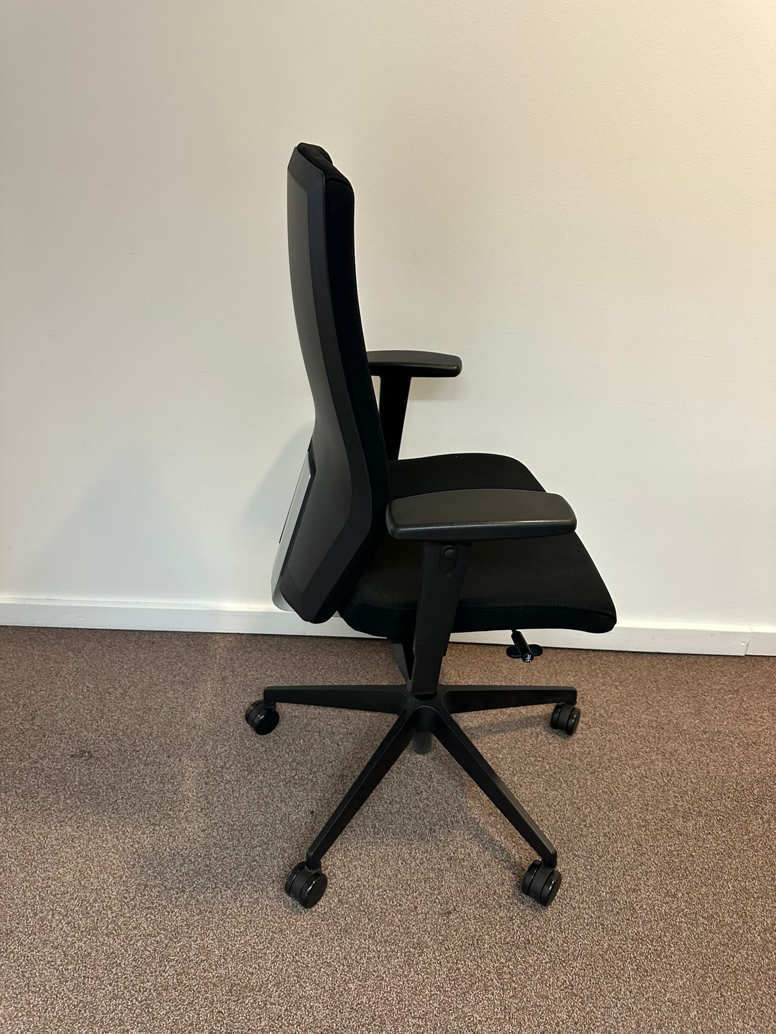 Chaise de bureau ergonomique koenig neurath – Image 3