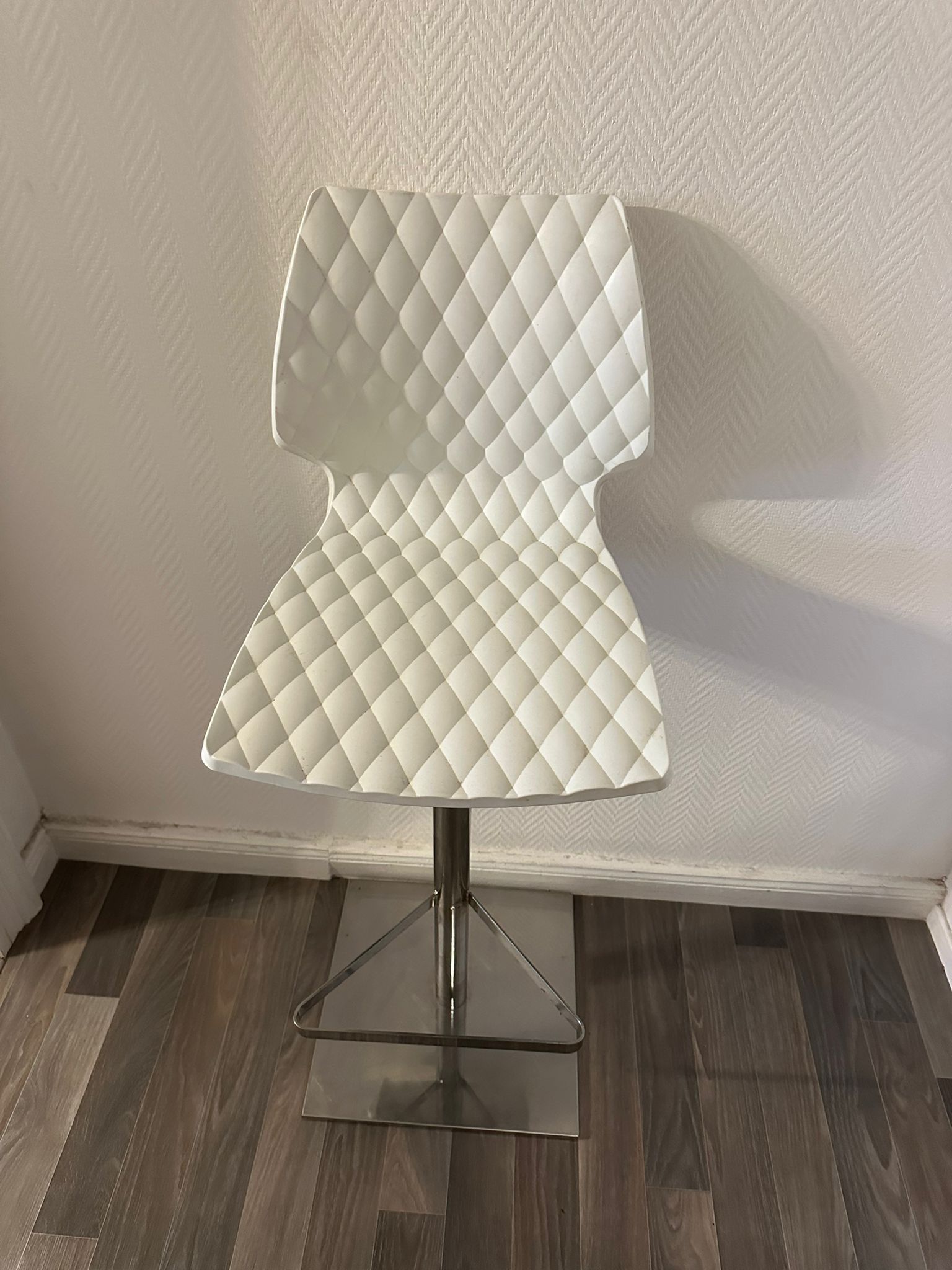 Tabouret haut de gamme metamobil