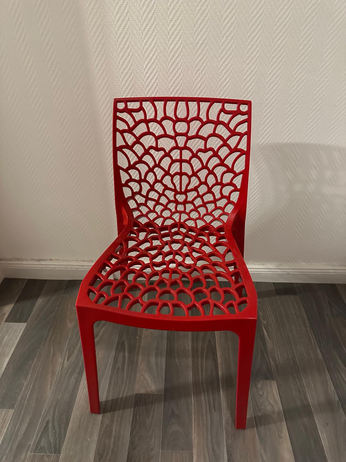 Chaise de qualité pro rouge