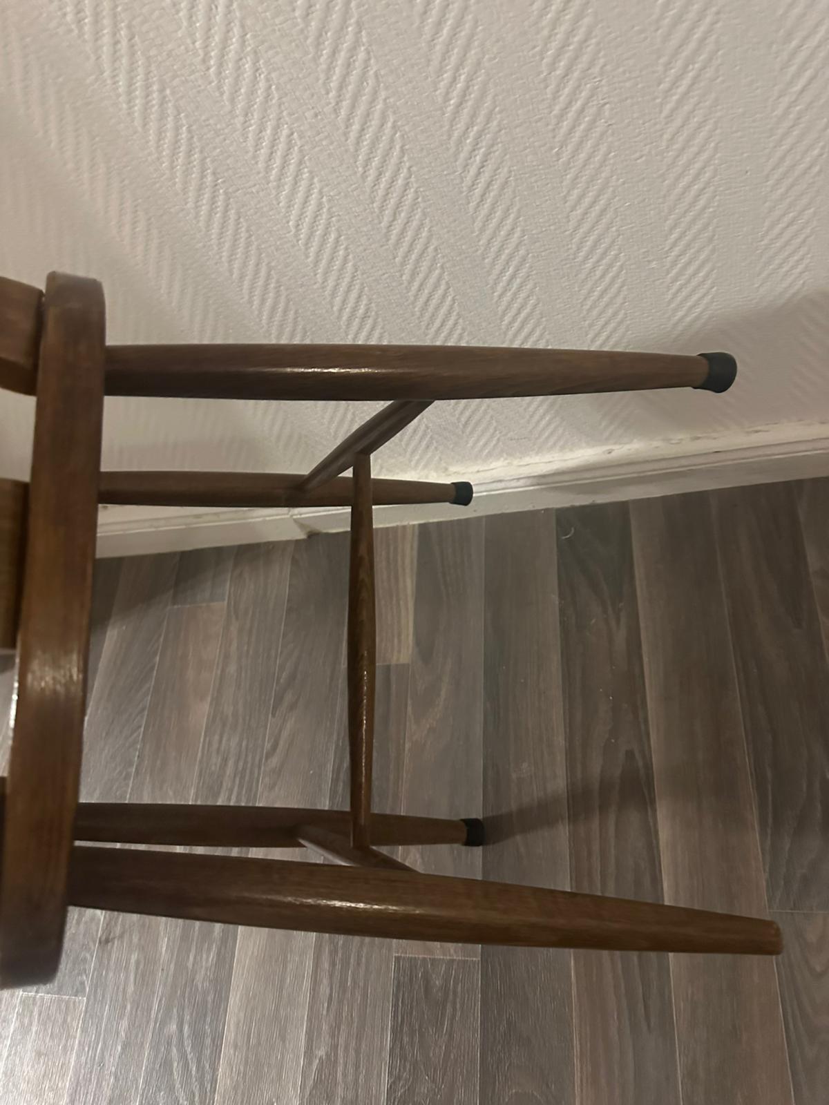 Chaise typique de bistrot – Image 4