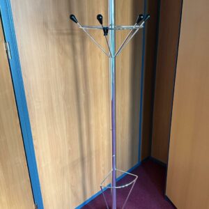 Porte-manteau design en métal avec porte-parapluies intégré