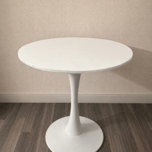 Table blanche