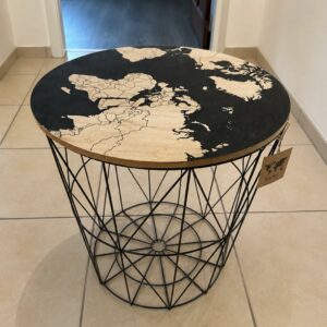 Table d'appoint avec rangement