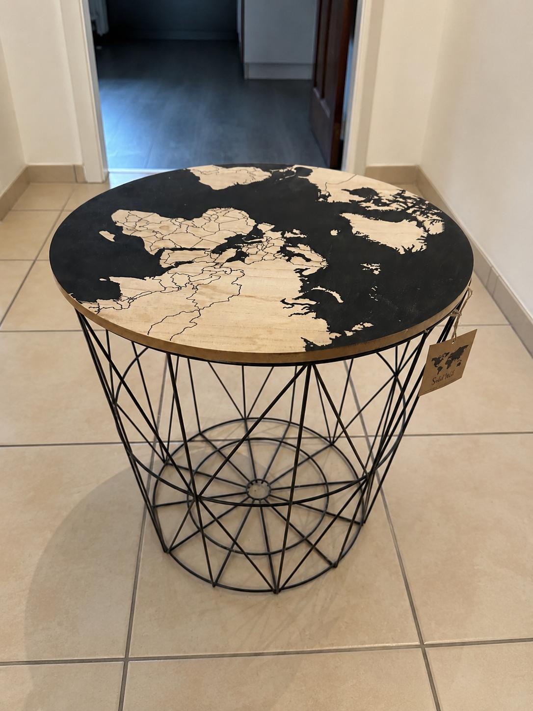 Table d'appoint avec rangement
