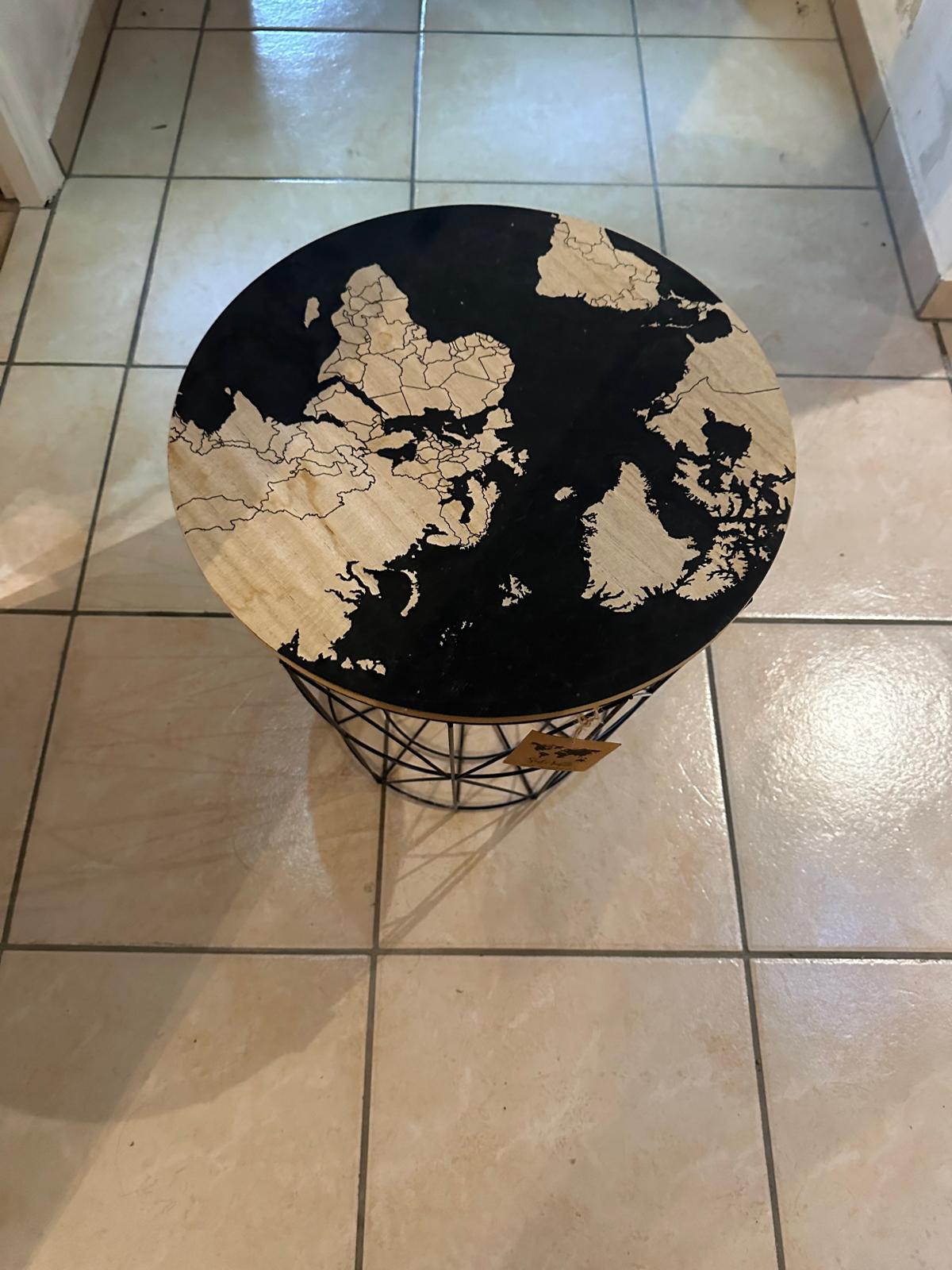 Table d'appoint avec rangement – Image 2