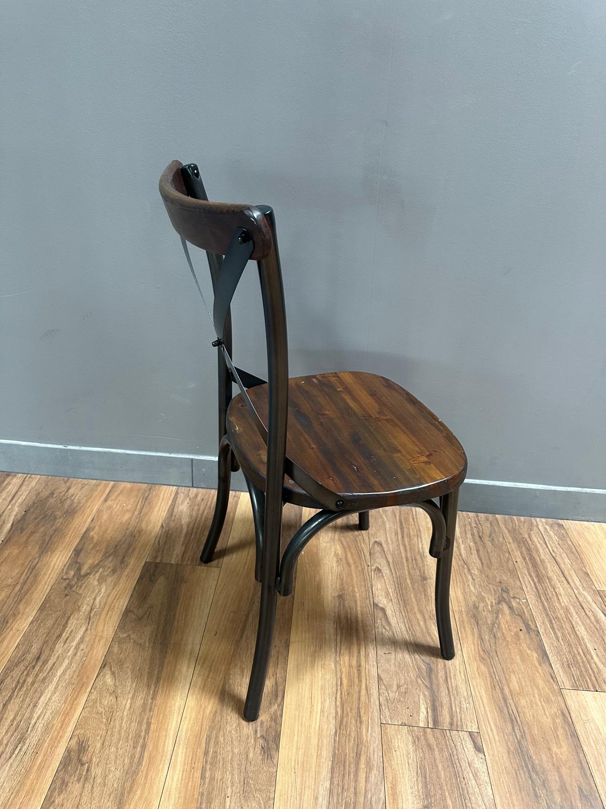 Chaise bistrot vintage bois & métal (GROS STOCK) – Image 2