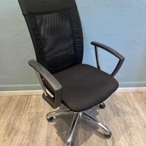 Chaise de bureau noir